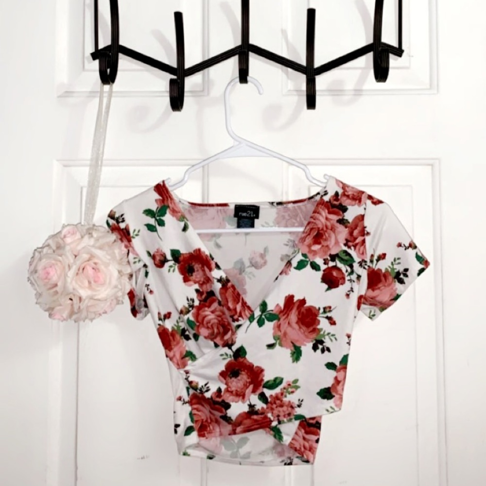 Floral Crop Top